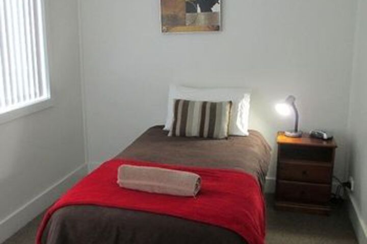 Room 5 of 21