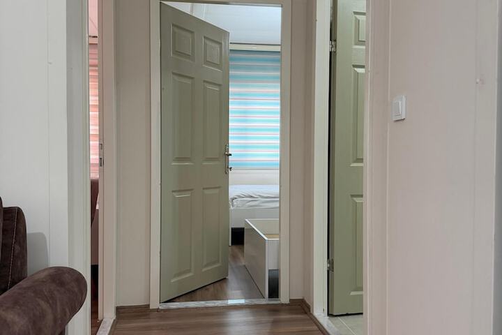 Room 25 of 52