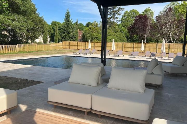 Pool 188 of 224
