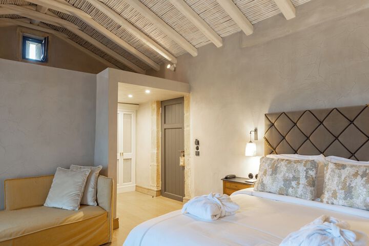 Room 48 of 110