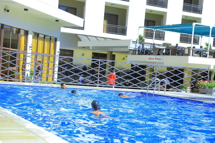 Pool 18 of 53