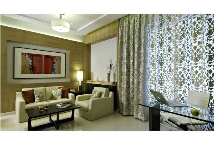 Room 13 of 74