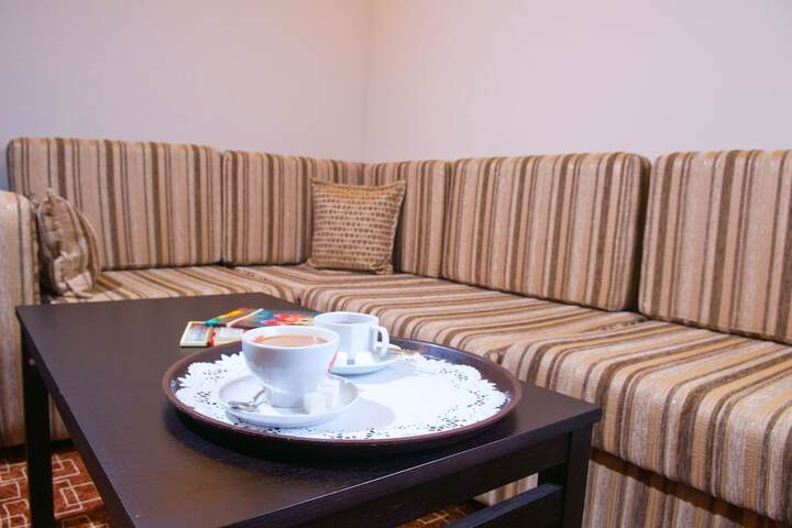 Room 16 of 22