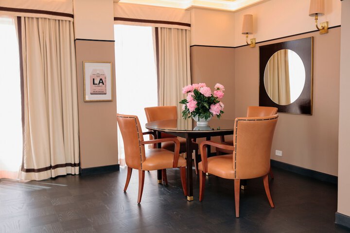 In-room dining