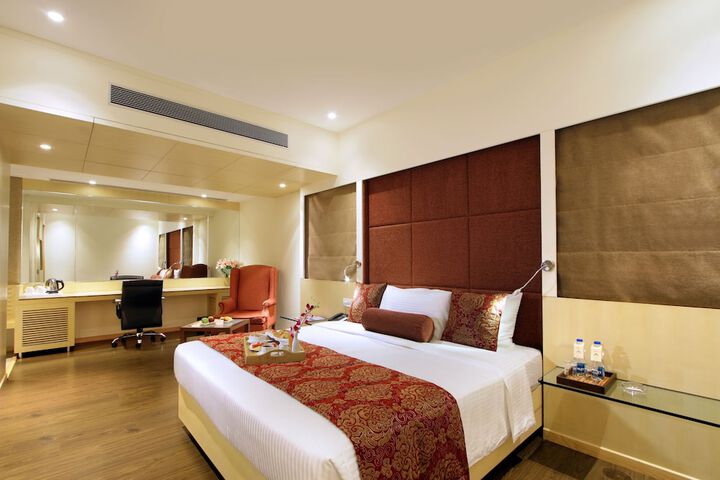 Room 7 of 42