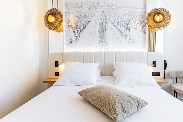 Room 15 of 63