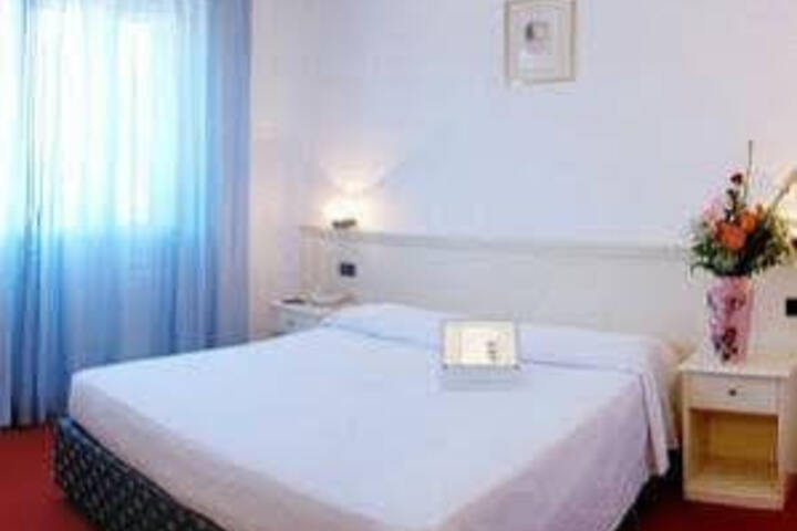 BYRON LAGUNA INN