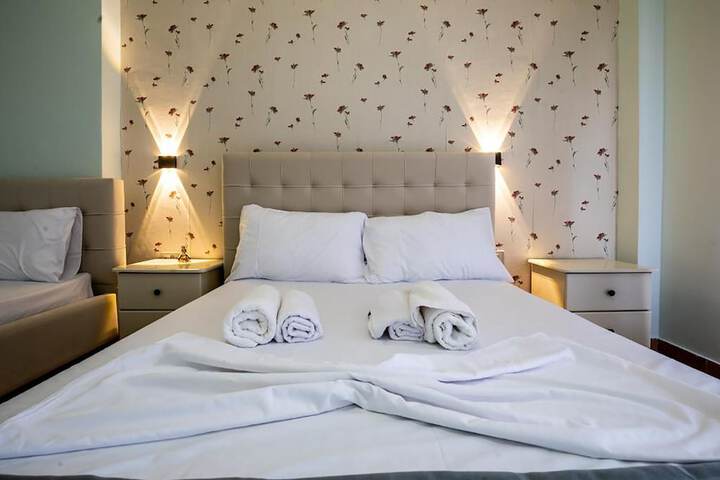 Room 4 of 51