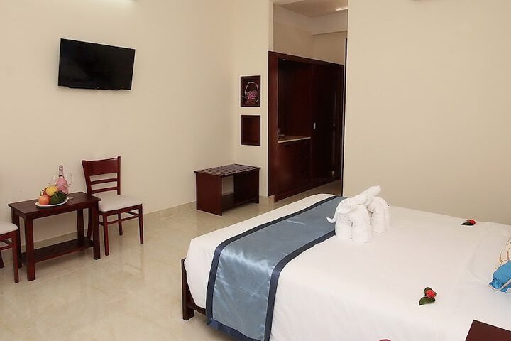 Room 38 of 151
