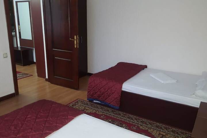 Room 13 of 61