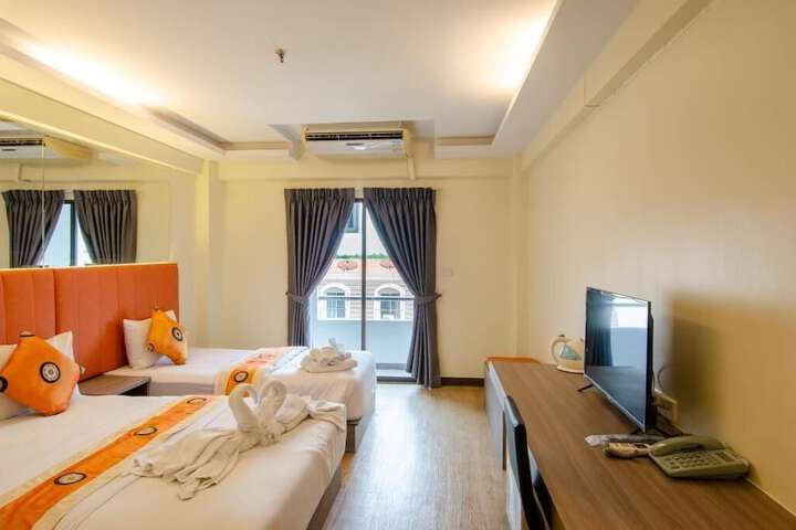 Room 14 of 79