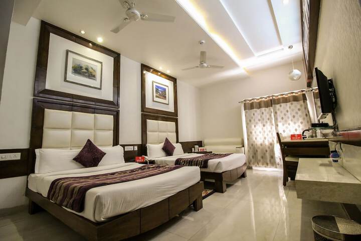 Room 16 of 51
