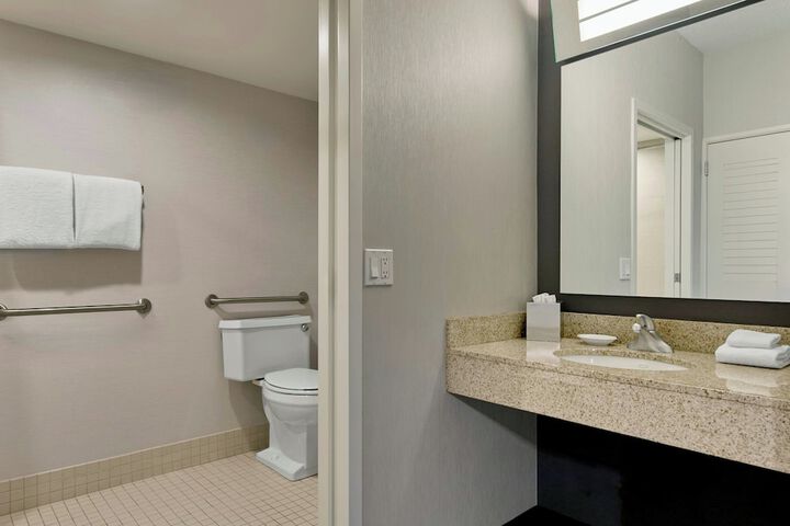 Room 42 of 78