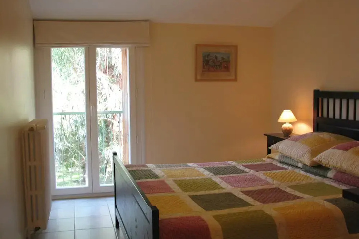 Room 5 of 24