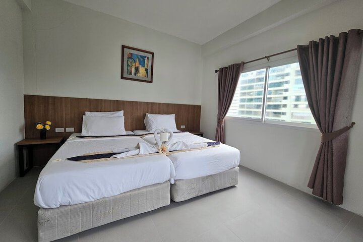 Room 8 of 45