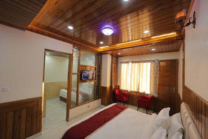 Room 5 of 23