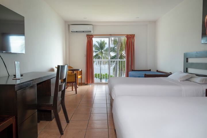 Room 20 of 130