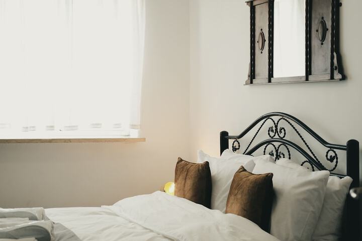 Room 54 of 166