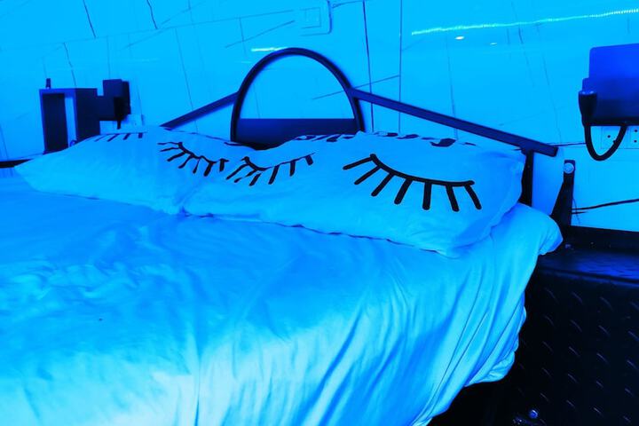 Room 13 of 53
