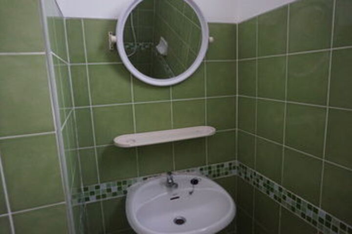 Room 7 of 22