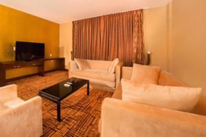 Mirage Hotel & Casino