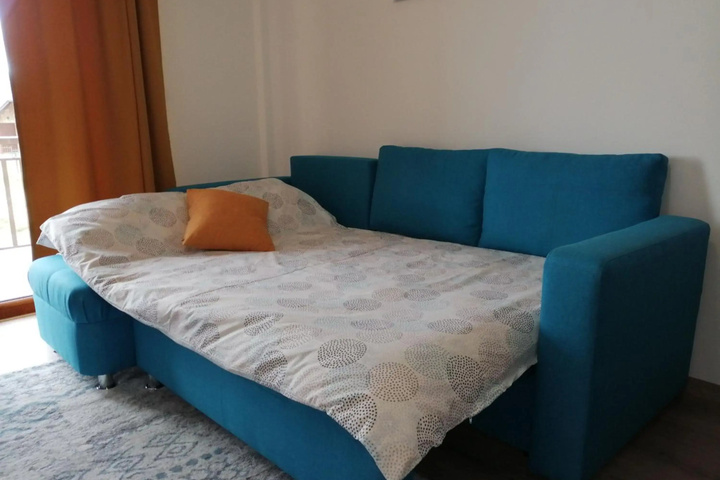 Room 2 of 13