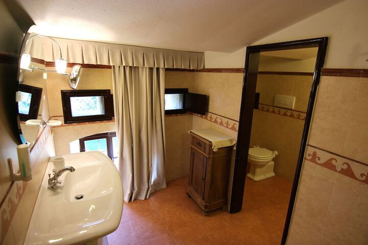 Room 113 of 175
