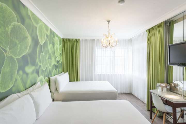 Traditional Villa Room 1 Queen Bed (45 of 53)