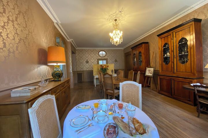 Dining 130 of 139