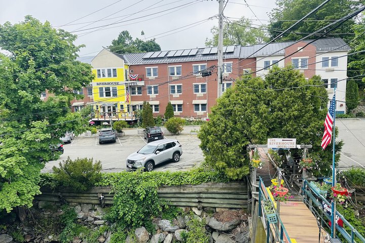 Property Grounds 90 of 97