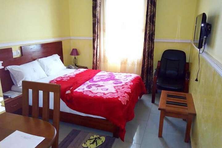 Room 19 of 51