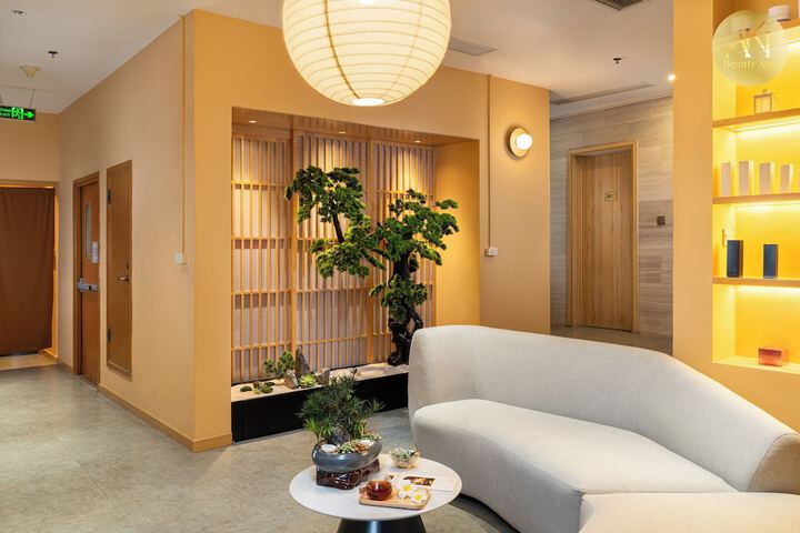 Hotel Interior 150 of 184