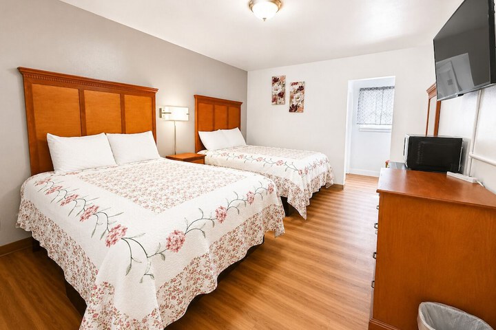 Room 15 of 65