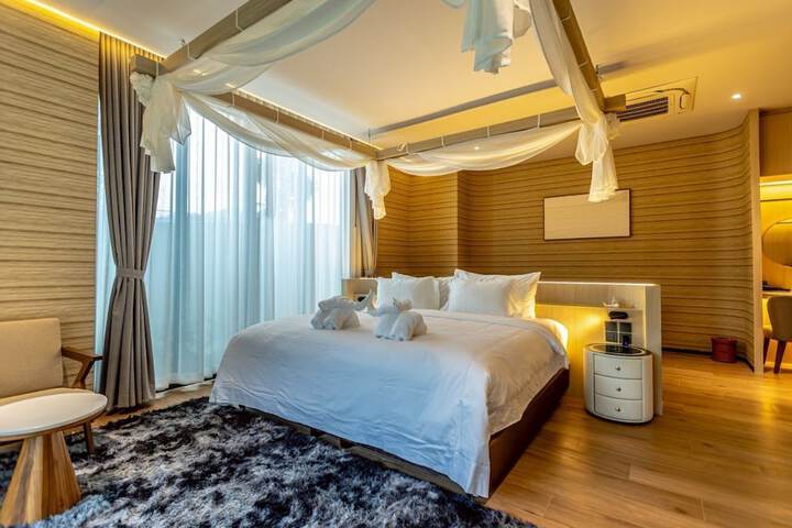 Room 47 of 134