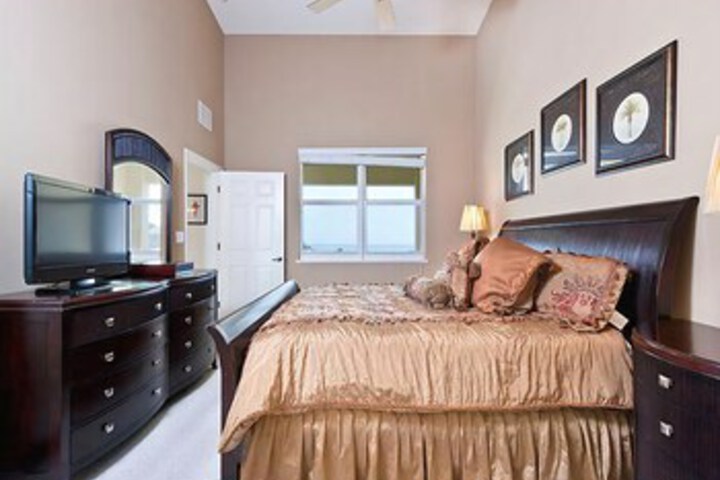 Room 47 of 49