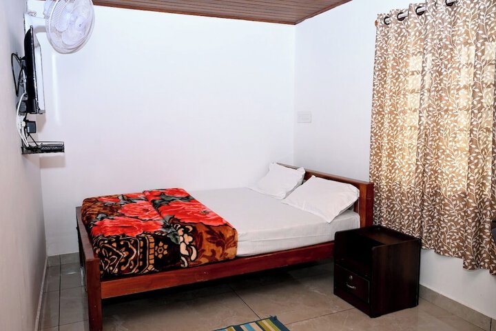 Room 2 of 12