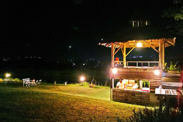 Lounge 54 of 72