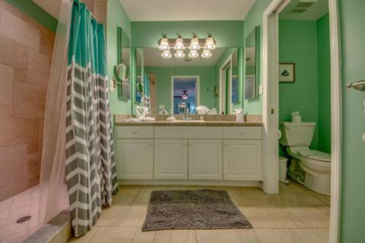 Villa Paradise Palm Cape Coral in Cape Coral, FL