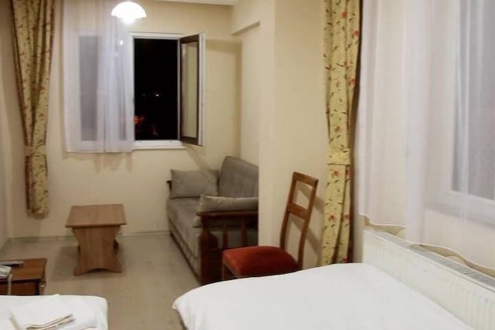 Room 5 of 51