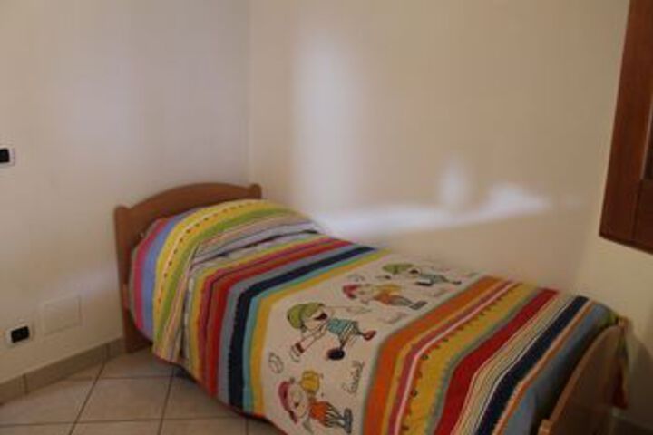 Room 82 of 256