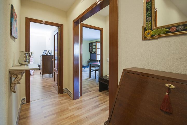 Room 16 of 31