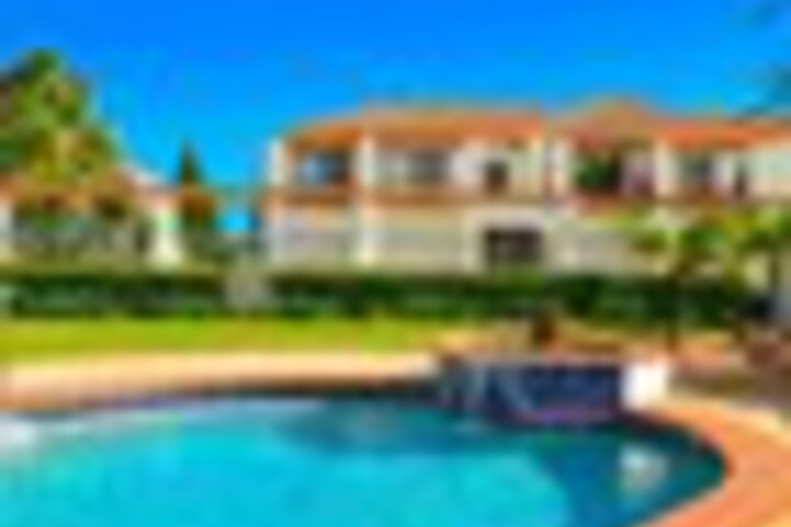 Pool 116 of 123