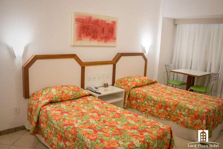 Room 5 of 31
