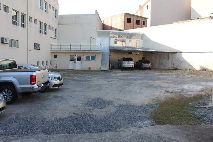 Property Grounds 20 of 25