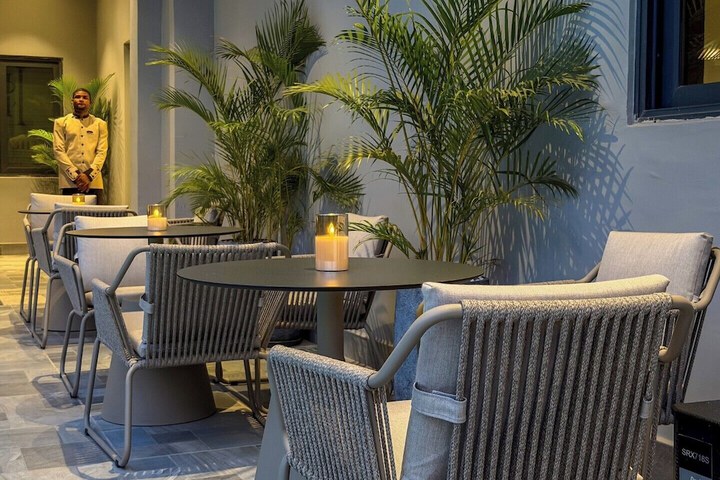Dining 176 of 179