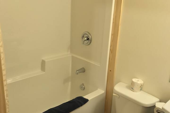 Room 15 of 19