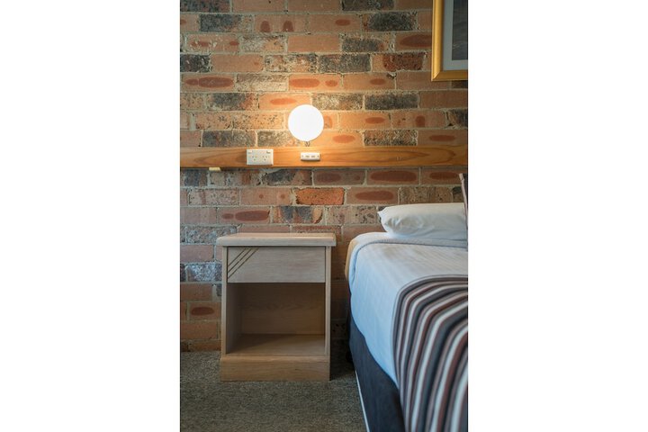 Room 13 of 49