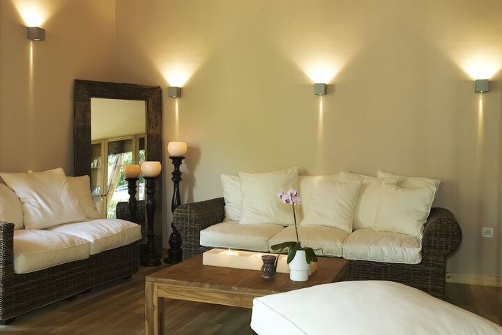 Hotel Interior 154 of 247