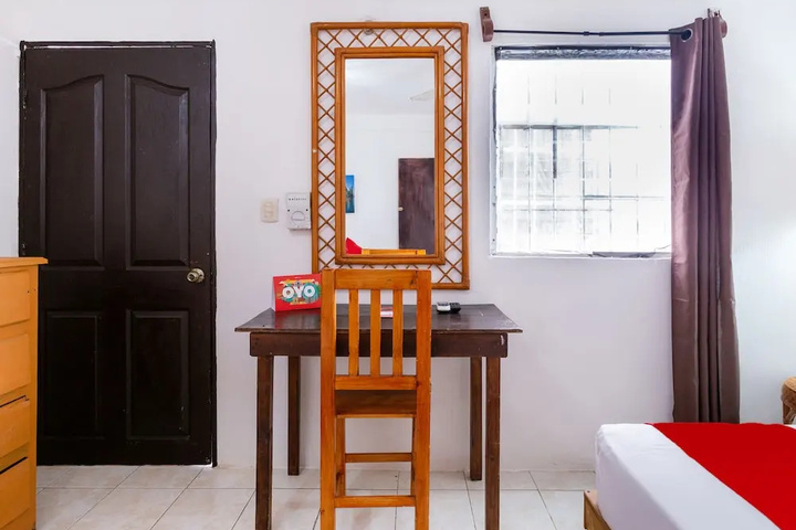 Room 2 of 11