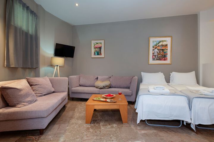 Room 45 of 126